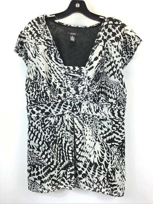 Black & White Top Sleeveless Alfani, Size 14