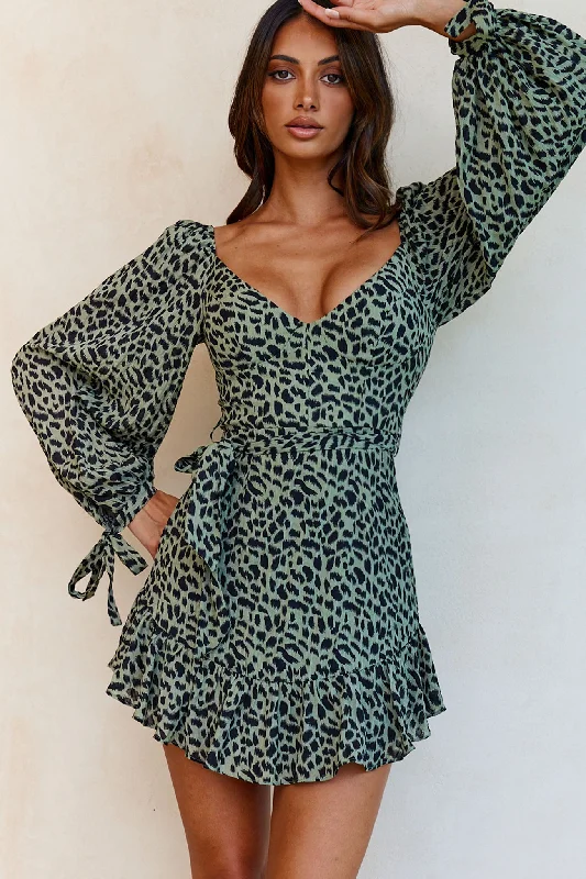 Make Memories Balloon Sleeve Molded Bust Dress Animal Print Olive